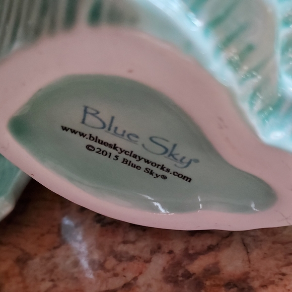 Blue Sky Clayworks Aqua Seashell Figural Teacup&Saucer and Creamer 3 Piece Set - Picture 7 of 8